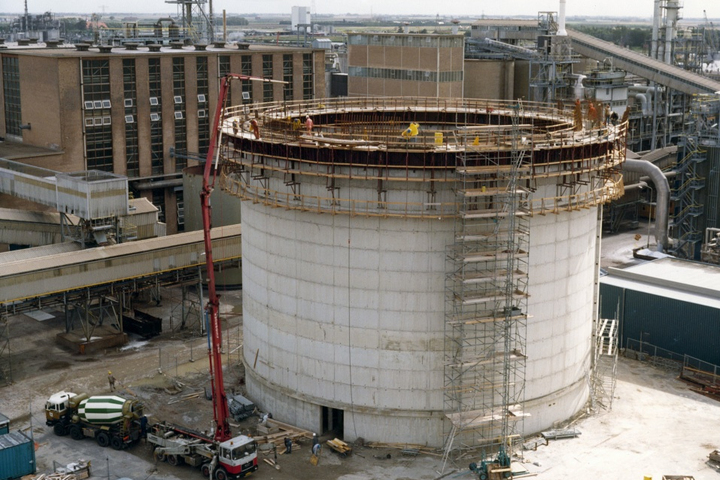 Storten wanden silo Delfzijl